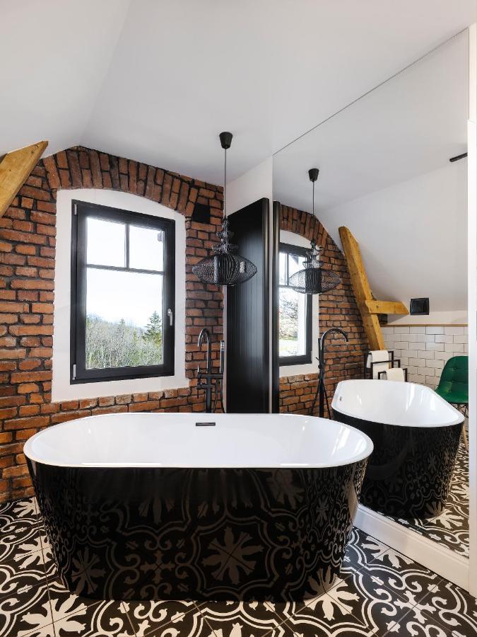 קרפאז' Apartamenty Astoria מראה חיצוני תמונה