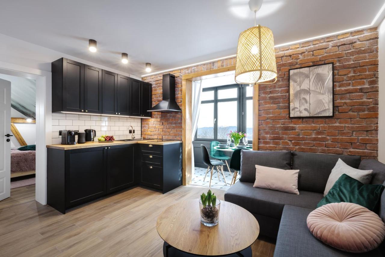 קרפאז' Apartamenty Astoria מראה חיצוני תמונה