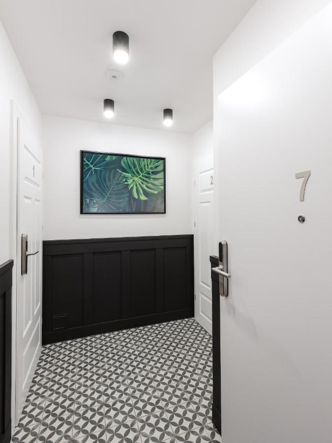 קרפאז' Apartamenty Astoria מראה חיצוני תמונה